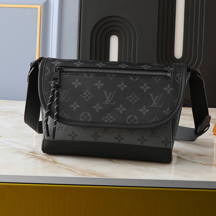 Louis Vuitton Womens Bags Handbags Luxury Brand Fashion Type Pulse Messenger M12681 whatsapp【+1-3239614486】