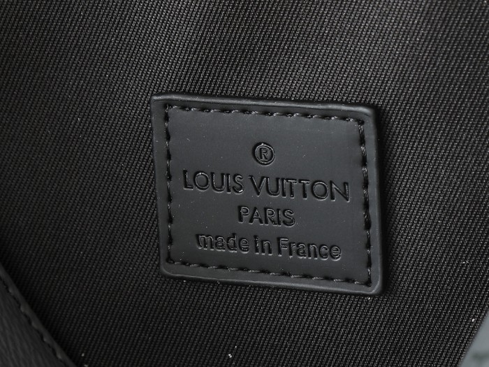 Louis Vuitton Womens Bags Handbags Luxury Brand Fashion Type Pulse Messenger M12681 whatsapp【+1-3239614486】