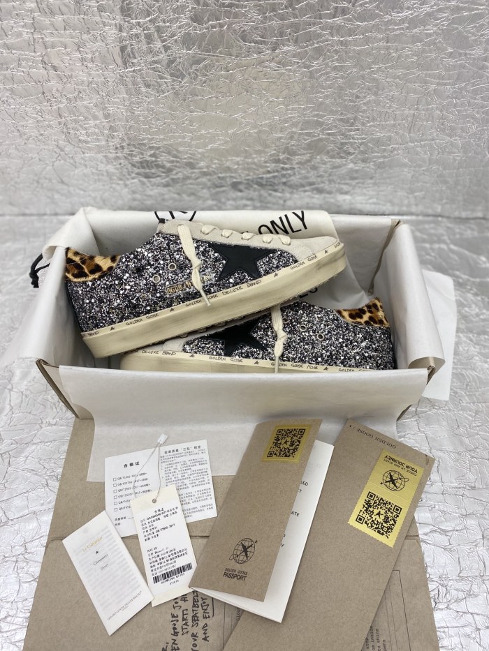 Golden Goose GGDB Stardan Womens Mens Shoes Fashion Sneakers Unisex Design Luxury Brand Men's Super-Star sneakers with Box Whatsapp 【+1-3239614486】