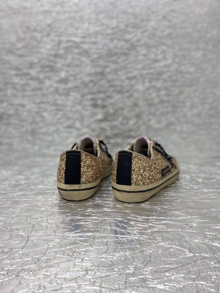 Golden Goose GGDB Stardan Womens Mens Shoes Fashion Sneakers Unisex Design Luxury Brand Men's Super-Star sneakers with Box Whatsapp 【+1-3239614486】