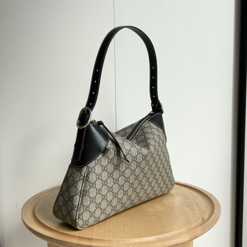 Gucci Mens Bags Shoulder Bag Design Luxury Brand GG EMBLEM LARGE SHOULDER BAG 815217 FAD6L 9758 whatsapp 【+1-3239614486】