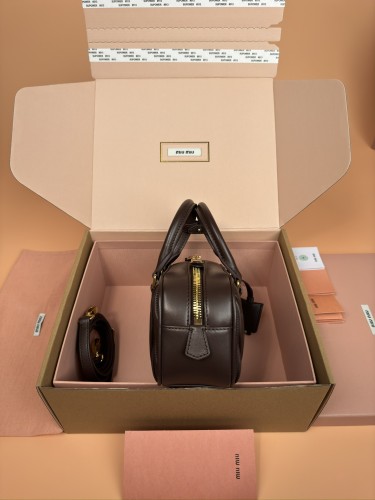 MiuMiu Womens Fashion Handbags Arcadie Matelasse Shoulder Bag Leather Luxury Brand Miu Miu Matelasse Nappa Leather Hobo Bag Whatsapp 【+1-3239614486】
