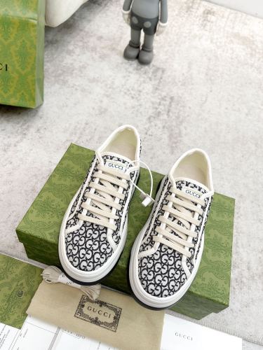 Gucci Womens Shoes Sneakers Luxury Brand WOMEN'S GUCCI TENNIS 1977 TRAINER 810569 FABZZ 9163 with Original Box whatsapp 【+1-3239614486】