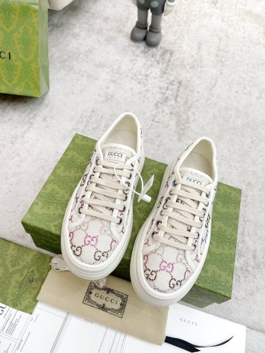 Gucci Womens Shoes Sneakers Luxury Brand WOMEN'S GUCCI TENNIS 1977 TRAINER 810569 FABZZ 9163 with Original Box whatsapp 【+1-3239614486】