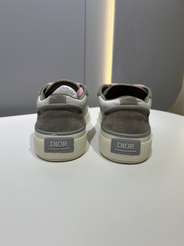 Dior Mens Shoes Sneakers Luxury Brand DIOR AND KAWS B33 Spin Sneaker -LIMITED AND NUMBERED EDITION Dior Oblique Canvas whatsapp【+1-3239614486】