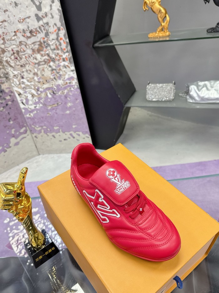 Louis Vuitton Mens Womens Unisex Shoes Fashion Sneakers Design Luxury Brand 1AHDPS LV Footprint Soccer Sneaker with Original Box Whatsapp 【+1-3239614486】