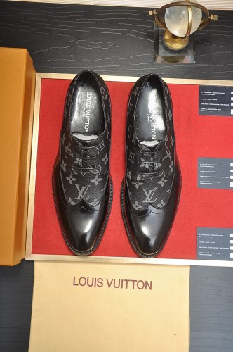 Louis Vuitton Men Shoes Dress Shoes Fashion Luxury Brand Mens Casual Shoes with Original Box whatsapp 【+1-3239614486】