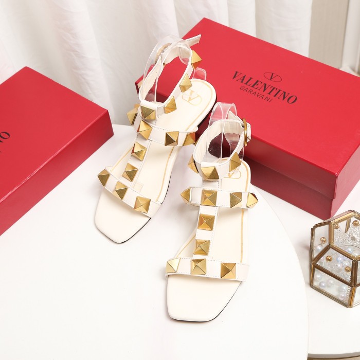 Valentino Women Shoes Mule Sandals Pointed Toe Slippers ROMAN STUD SLIDE SANDAL IN QUILTED NAPPA with Original Box Whatsapp【+1-3239614486】