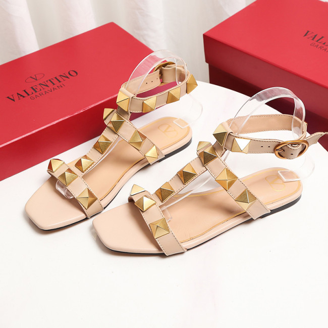 Valentino Women Shoes Mule Sandals Pointed Toe Slippers ROMAN STUD SLIDE SANDAL IN QUILTED NAPPA with Original Box Whatsapp【+1-3239614486】