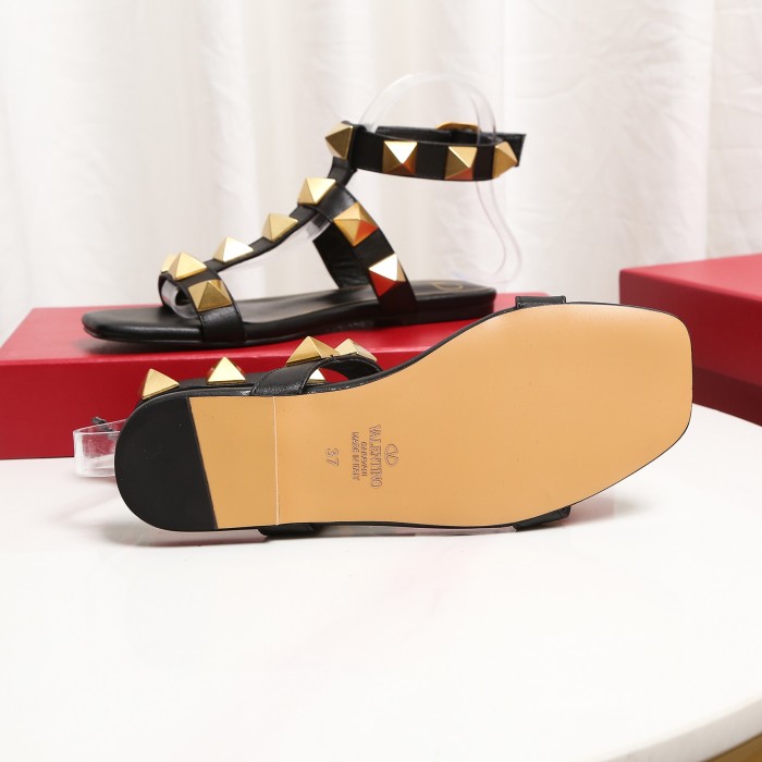Valentino Women Shoes Mule Sandals Pointed Toe Slippers ROMAN STUD SLIDE SANDAL IN QUILTED NAPPA with Original Box Whatsapp【+1-3239614486】