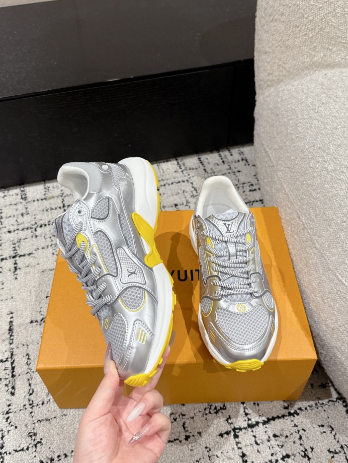 Louis Vuitton Mens Womens Unisex Shoes Fashion Sneakers Design Luxury Brand 1AHNFE LV Footprint Soccer Sneaker with Original Box Whatsapp 【+1-3239614486】