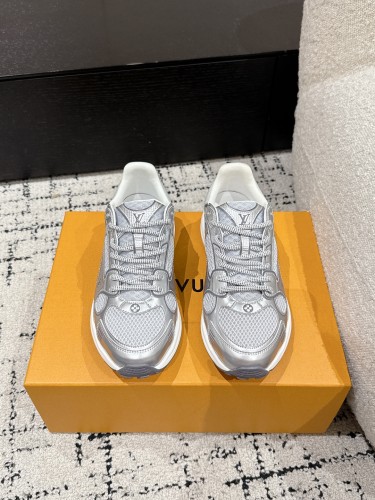 Louis Vuitton Mens Womens Unisex Shoes Fashion Sneakers Design Luxury Brand 1AHNFE LV Footprint Soccer Sneaker with Original Box Whatsapp 【+1-3239614486】