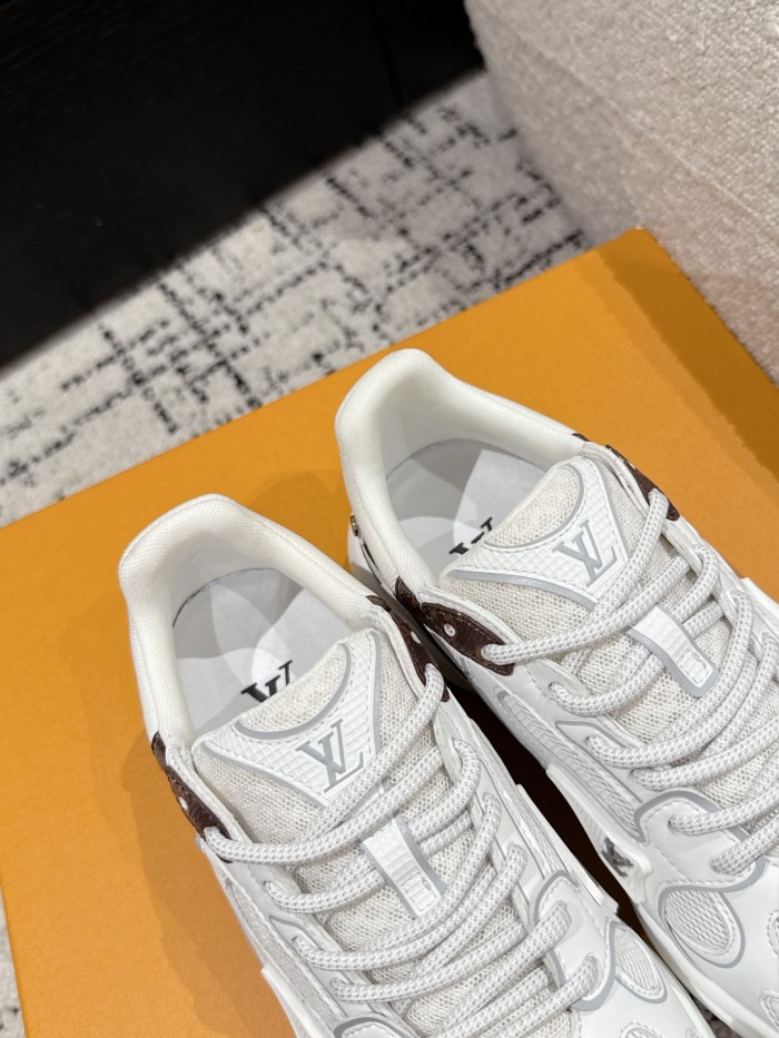 Louis Vuitton Mens Womens Unisex Shoes Fashion Sneakers Design Luxury Brand 1AHNFE LV Footprint Soccer Sneaker with Original Box Whatsapp 【+1-3239614486】