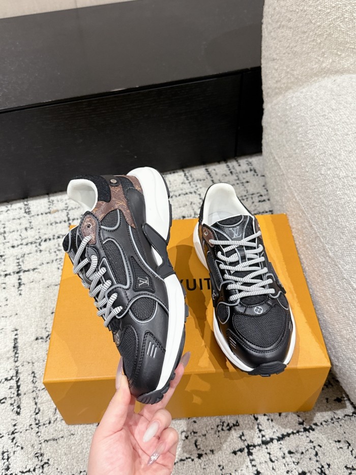 Louis Vuitton Mens Womens Unisex Shoes Fashion Sneakers Design Luxury Brand 1AHNFE LV Footprint Soccer Sneaker with Original Box Whatsapp 【+1-3239614486】
