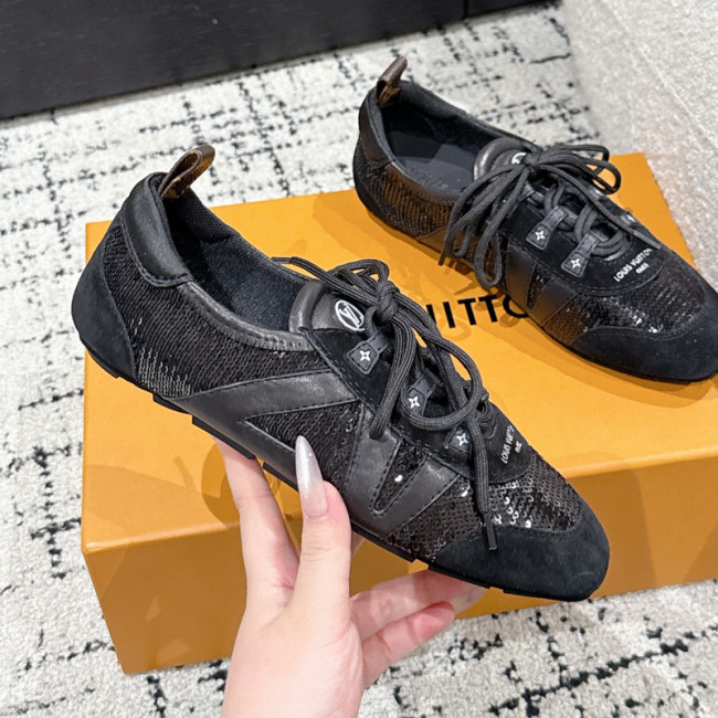 Louis Vuitton Mens Womens Unisex Shoes Fashion Sneakers Design Luxury Brand 1AHNFE LV Footprint Soccer Sneaker with Original Box Whatsapp 【+1-3239614486】
