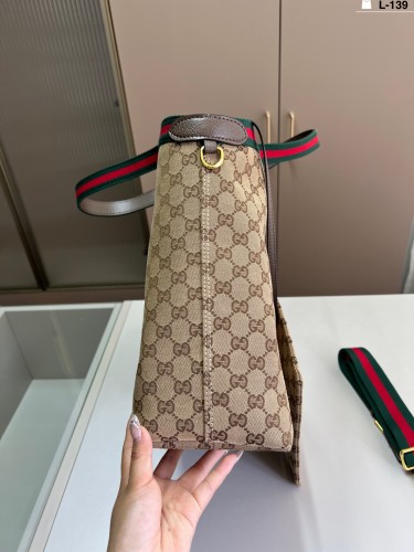 Gucci Womens Bags Shoulder Handbags Luxury Brand Gucci Giglio large tote bag in beige and brown GG canvas 853971 FAFFP 2547 whatsapp 【+1-3239614486】