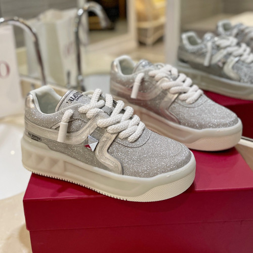 Valentino Womens Mens Unisex Shoes Sneakers Leather Luxury Brand Valentino Garavani Freedots XL calfskin leather trainer with Original Box Whatsapp【+1-3239614486】