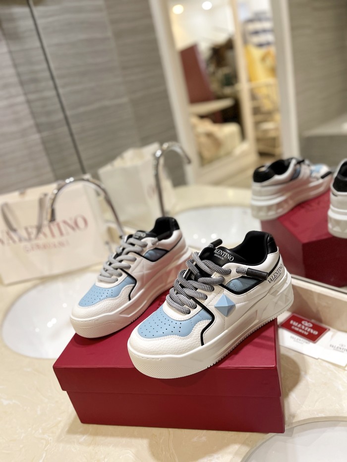 Valentino Womens Mens Unisex Shoes Sneakers Leather Luxury Brand Valentino Garavani Freedots XL calfskin leather trainer with Original Box Whatsapp【+1-3239614486】