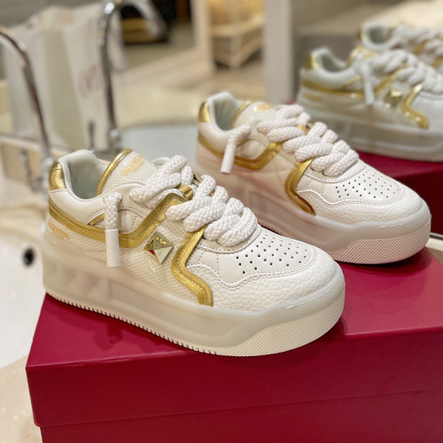 Valentino Womens Mens Unisex Shoes Sneakers Leather Luxury Brand Valentino Garavani Freedots XL calfskin leather trainer with Original Box Whatsapp【+1-3239614486】