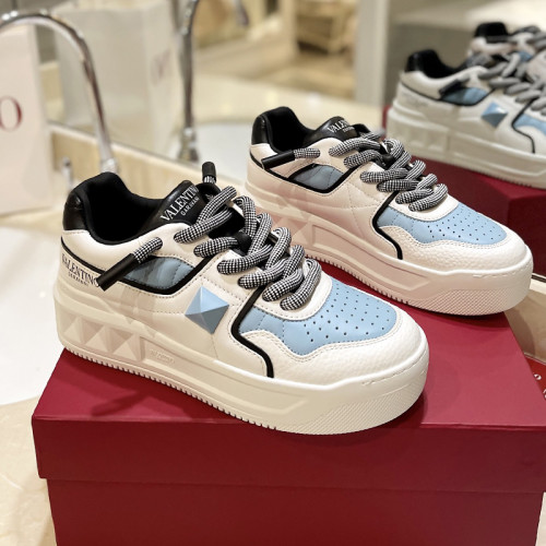 Valentino Womens Mens Unisex Shoes Sneakers Leather Luxury Brand Valentino Garavani Freedots XL calfskin leather trainer with Original Box Whatsapp【+1-3239614486】
