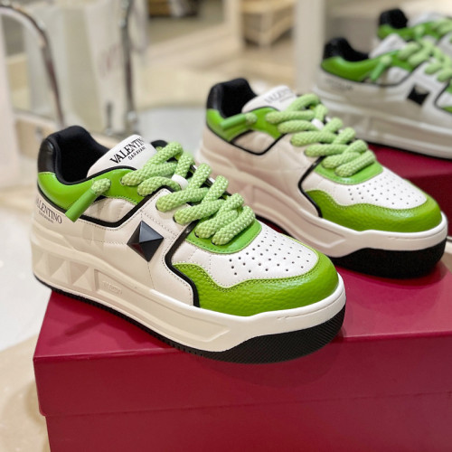 Valentino Womens Mens Unisex Shoes Sneakers Leather Luxury Brand Valentino Garavani Freedots XL calfskin leather trainer with Original Box Whatsapp【+1-3239614486】