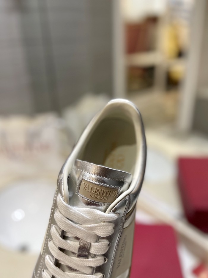 Valentino Womens Mens Unisex Shoes Sneakers Leather Luxury Brand Valentino Garavani Freedots XL calfskin leather trainer with Original Box Whatsapp【+1-3239614486】