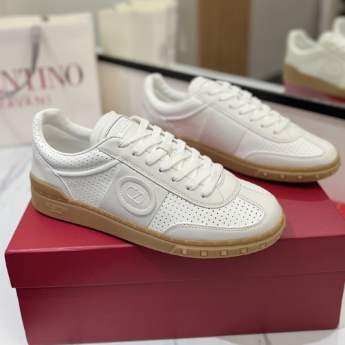 Valentino Womens Mens Unisex Shoes Sneakers Leather Luxury Brand Valentino Garavani Freedots XL calfskin leather trainer with Original Box Whatsapp【+1-3239614486】