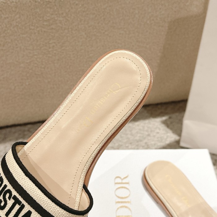 Dior Women Shoes Slippers Slide Sandals Luxury Brand Dior Or D-Lane Slide Laminiertes Microcannage Kalbsleder with Original Box