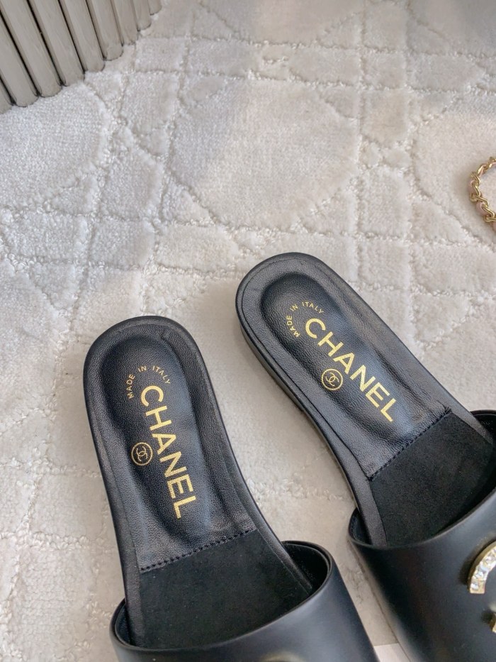 Chanel Women Shoes Fashion Summer Sandals Slippers Luxury Brand with Original Box Whatsapp 【+1-3239614486】