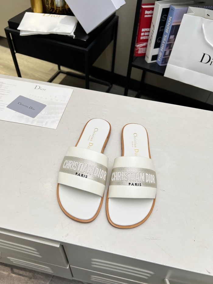 Dior Women Shoes Slippers Slide Sandals Luxury Brand Dior Or D-Lane Slide Laminiertes Microcannage Kalbsleder with Original Box