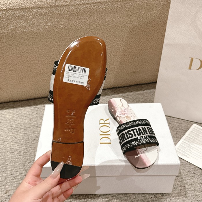 Dior Women Shoes DWAY HEELED SLIDE Embroidered Cotton Luxury Brand Womens Sandals Slippers with Original Box KCQ244ERC_S56B