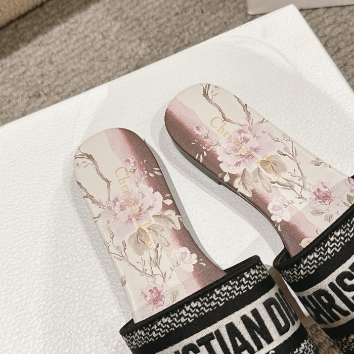 Dior Women Shoes DWAY HEELED SLIDE Embroidered Cotton Luxury Brand Womens Sandals Slippers with Original Box KCQ244ERC_S56B