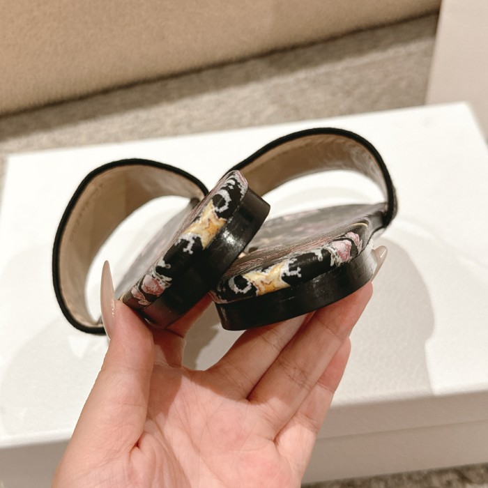 Dior Women Shoes DWAY HEELED SLIDE Embroidered Cotton Luxury Brand Womens Sandals Slippers with Original Box KCQ244ERC_S56B