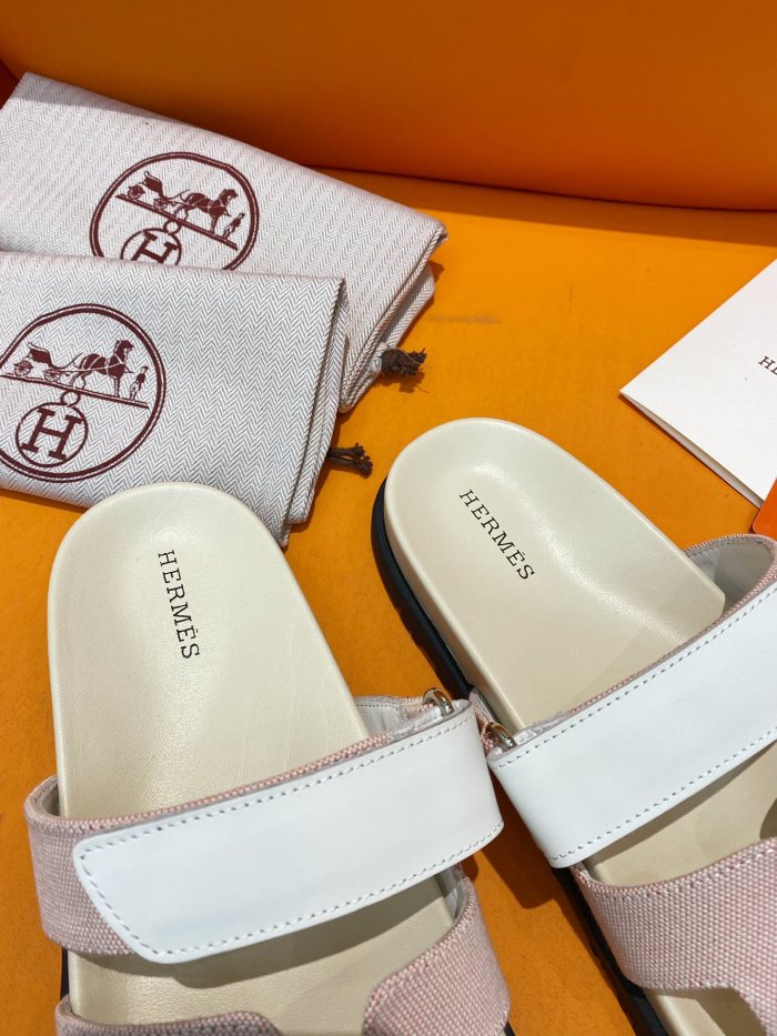 Hermes Womens Mens Unisex Shoes Extra Slippers Sandals Casual Fashion Sandals Luxury Brand with Original Box Whatsapp【+1-3239614486】