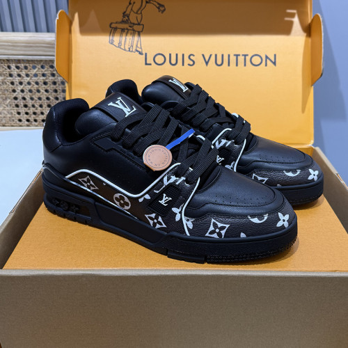 Louis Vuitton Mens Shoes Fashion Sneakers Design Luxury Brand LV TRAINER Skate SNEAKER Mix of materials with Original Box 1ABLXH Whatsapp 【+1-3239614486】