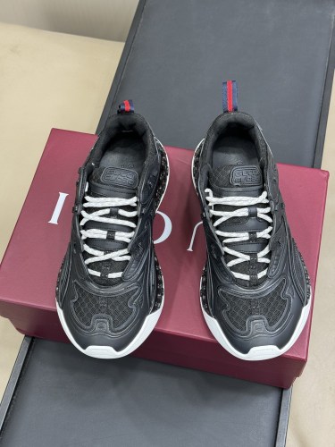 Gucci Mens Shoes Sneakers Luxury Brand Fashion Men's Gucci cub3d trainer 819709 FAEBE 1742 with Original Box Whatsapp【+1-3239614486】