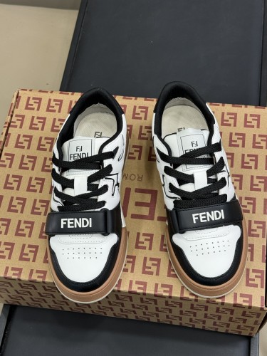 Fendi Womens Mens Unisex Shoes Fashion Sneakers Luxury Brand Casual Fendi Trainer Sneakers Match Basse Shoes for Men with Original Box whatsapp 【+1-3239614486】