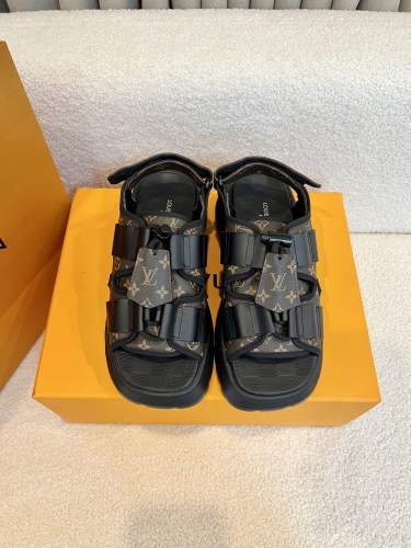 Louis Vuitton Womens Shoes Sandals Luxury Brand Chameleon Comfort Sandal with Original Box Whatsapp【+1-3239614486】