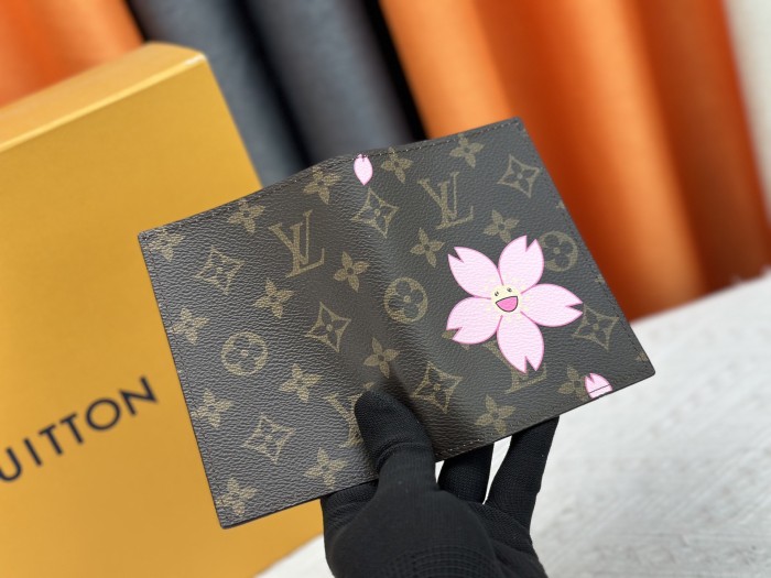 Louis Vuitton Mens Womens Wallets Passport Cover Luxury Brand Fashion Type M12237 Wallet with Original Box whatsapp 【+1-3239614486】