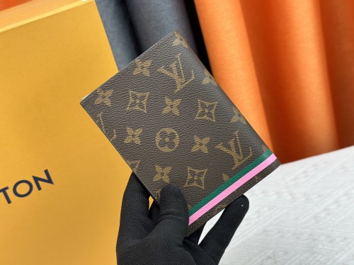 Louis Vuitton Mens Womens Wallets Passport Cover Luxury Brand Fashion Type M12237 Wallet with Original Box whatsapp 【+1-3239614486】
