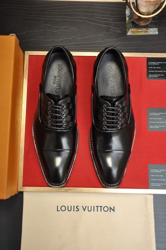Louis Vuitton Men Shoes Dress Shoes Fashion Luxury Brand Mens Casual Shoes with Original Box whatsapp 【+1-3239614486】