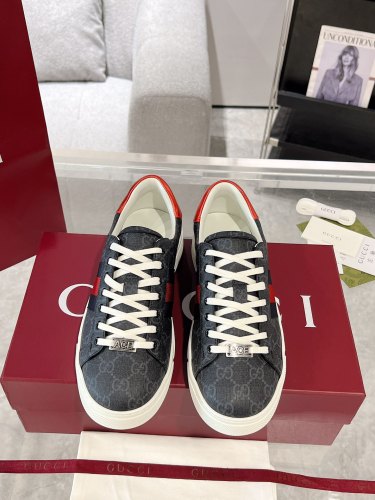 Gucci Mens Womens Unisex Shoes Sneakers Luxury Brand Women's Gucci Ace trainer with Web with Original Box Whatsapp【+1-3239614486】