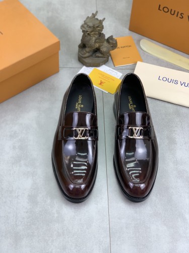 Louis Vuitton Men Shoes Dress Shoes Fashion Luxury Brand Mens Casual Shoes with Original Box whatsapp 【+1-3239614486】