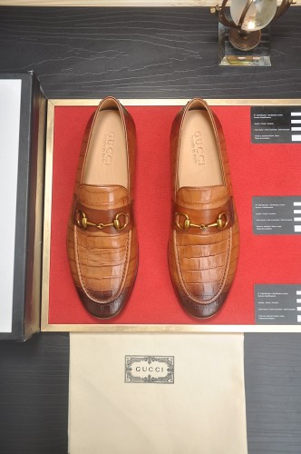 Gucci Mens Shoes Leather Design Luxury Brand Business Dress Shoes for Men with Original Box Whatsapp【+1-3239614486】