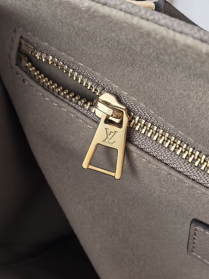 Louis Vuitton Womens Bags Handbags Luxury Brand OnTheGo MM M45607 Whatsapp 【+1-3239614486】