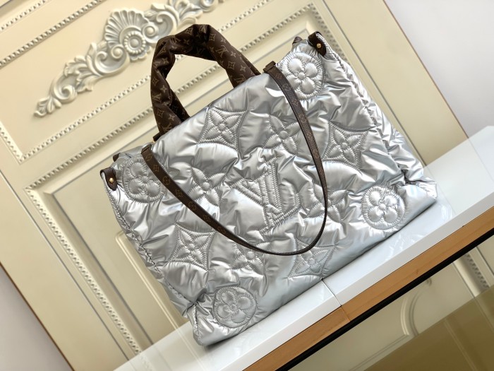 Louis Vuitton Womens Bags Handbags Luxury Brand Louis Vuitton M59005 OnTheGo MM Whatsapp 【+1-3239614486】