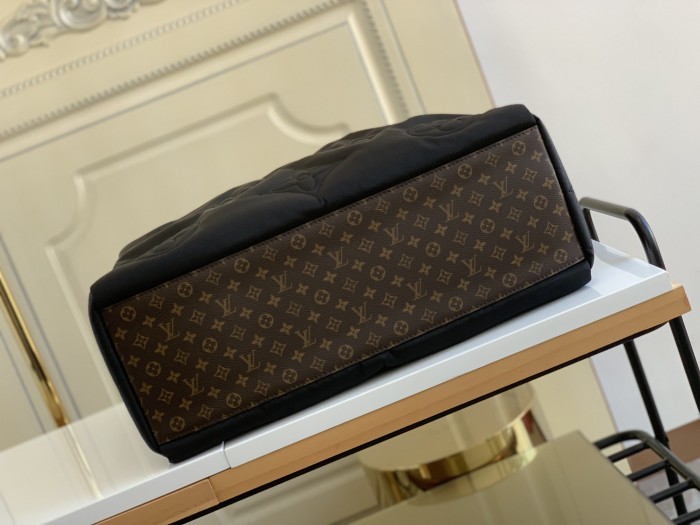 Louis Vuitton Womens Bags Handbags Luxury Brand Louis Vuitton M59005 OnTheGo MM Whatsapp 【+1-3239614486】