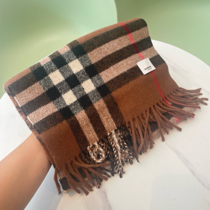 Burberry Scarves Womens Fashion Scarf Reversible Montage Cashmere Scarf 180x 30cm with Original Box Whatsapp【+1-3239614486】