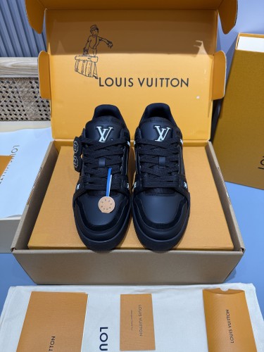 Louis Vuitton Mens Shoes Fashion Sneakers Design Luxury Brand LV TRAINER Skate SNEAKER Mix of materials with Original Box 1ABLXH Whatsapp 【+1-3239614486】