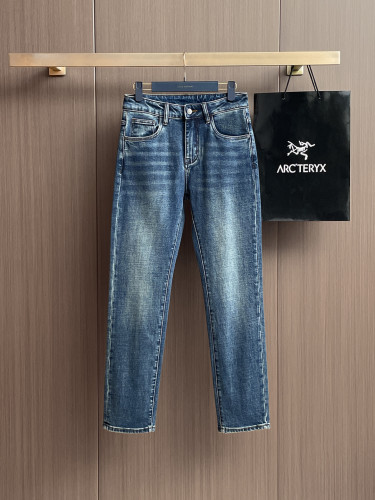 Burberry Luxury Brand Women Mens Pant Jeans Whatsapp 【+1-3239614486】